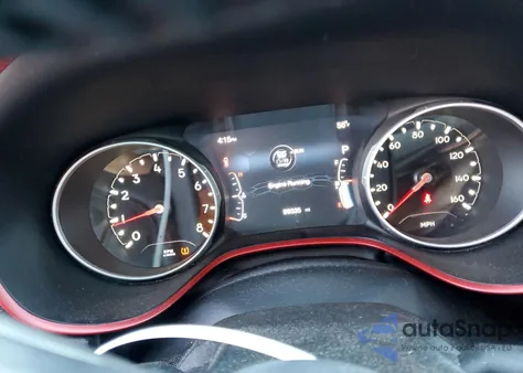 2021 Jeep Compass Trailhawk z USA, uszkodzony, nr VIN 3C4NJDDB2MT598025